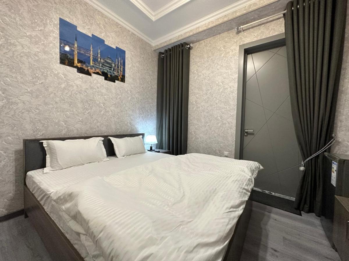 Byond Hotel & Hostel 塔什干 外观 照片