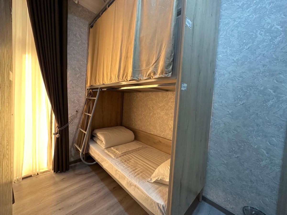 Byond Hotel & Hostel 塔什干 外观 照片