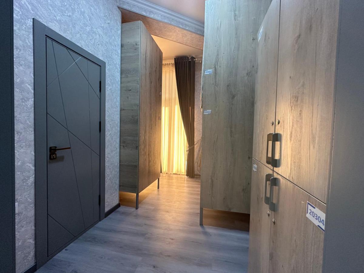 Byond Hotel & Hostel 塔什干 外观 照片
